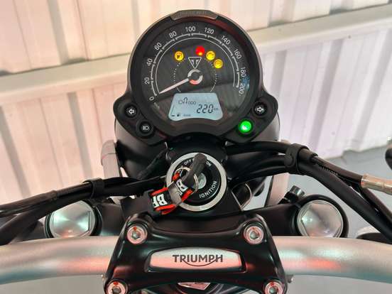 TRIUMPH-SCRAMBLER 900 TRIUMPH-SCRAMBLER 900-2024