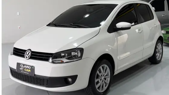 VOLKSWAGEN FOX 1.0 MI 8V FLEX 4P MANUAL VOLKSWAGEN FOX 1.0 MI 8V FLEX 4P MANUAL