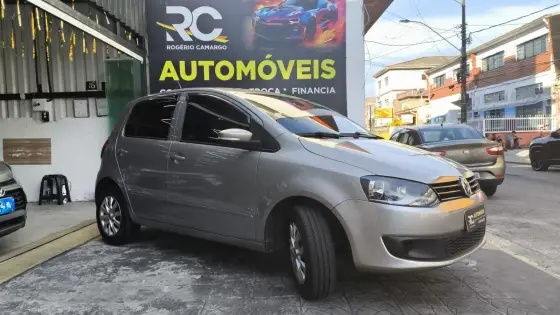 VOLKSWAGEN FOX 1.6 MI 8V FLEX 4P MANUAL
