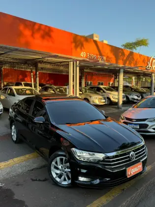 VOLKSWAGEN JETTA 1.4 250 TSI TOTAL FLEX COMFORTLINE TIPTRONIC VOLKSWAGEN JETTA 1.4 250 TSI TOTAL FLEX COMFORTLINE TIPTRONIC