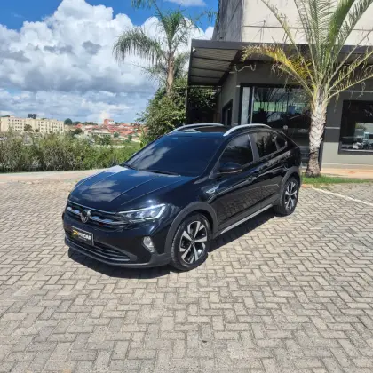 VOLKSWAGEN NIVUS 1.0 200 TSI TOTAL FLEX HIGHLINE AUTOMÁTICO