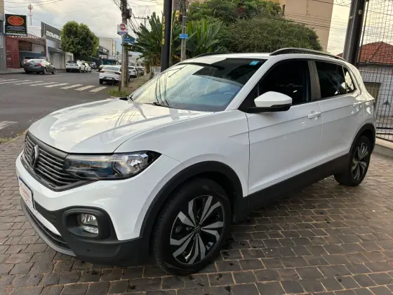 VOLKSWAGEN T-CROSS 1.0 200 TSI TOTAL FLEX AUTOMÁTICO