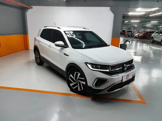VOLKSWAGEN T-CROSS 1.4 250 TSI TOTAL FLEX HIGHLINE AUTOMÁTICO