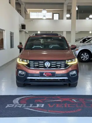 VOLKSWAGEN T-CROSS 1.4 250 TSI TOTAL FLEX HIGHLINE AUTOMÁTICO