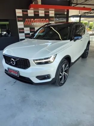 VOLVO XC40 2.0 T5 GASOLINA R-DESIGN AWD GEARTRONIC