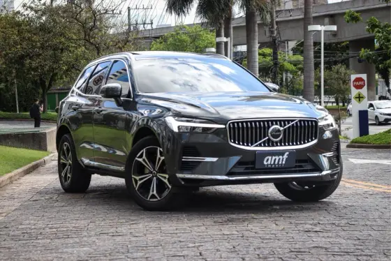 VOLVO XC60 2.0 T8 RECHARGE INSCRIPTION AWD GEARTRONIC VOLVO XC60 2.0 T8 RECHARGE INSCRIPTION AWD GEARTRONIC