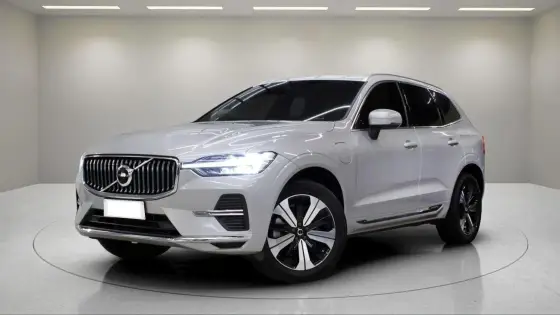 VOLVO XC60 2.0 T8 RECHARGE PLUS AWD GEARTRONIC