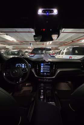 VOLVO-XC60-2019