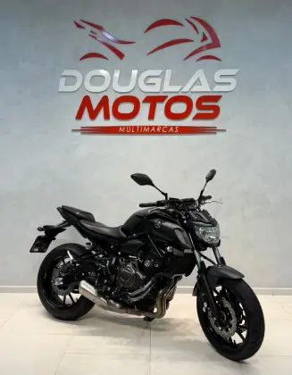 YAMAHA MT-07 ABS YAMAHA MT-07 ABS