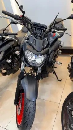 YAMAHA MT-07 ABS YAMAHA MT-07 ABS