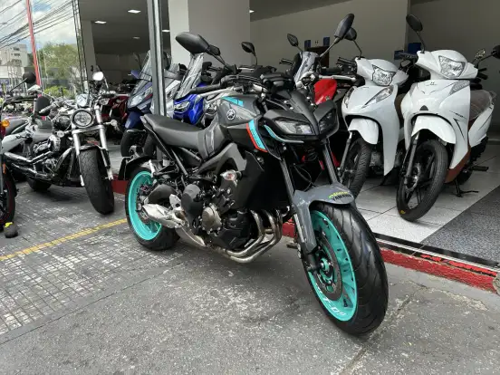 YAMAHA-MT-09 YAMAHA-MT-09-2023