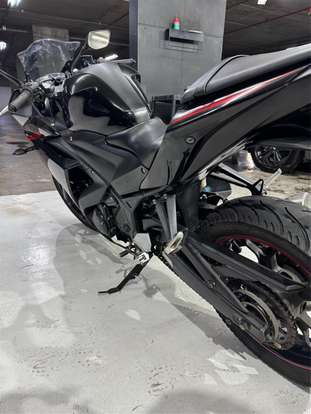 YAMAHA-YZF R3-2016