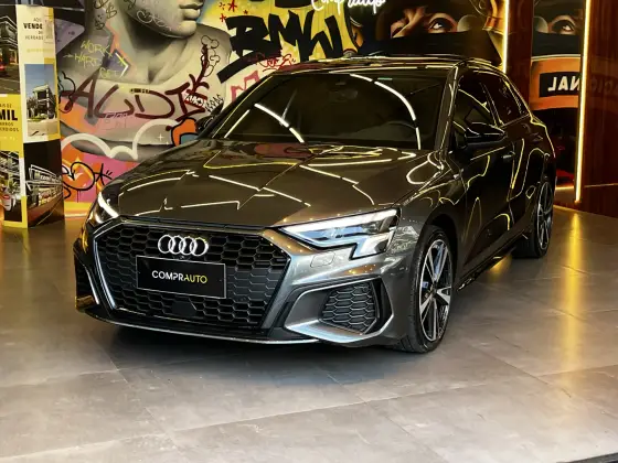 AUDI A3 2.0 40 TFSI MHEV SPORTBACK PERFORMANCE BLACK S-TRONIC
