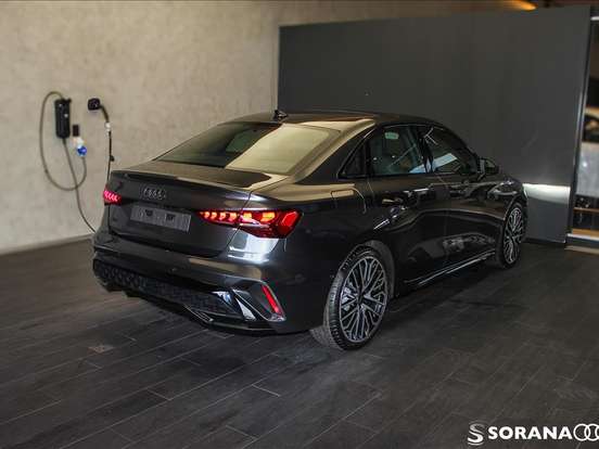 AUDI-A3-2.0 40 TFSI GASOLINA SEDAN PERFORMANCE BLACK S-TRONIC AUDI-A3-2025