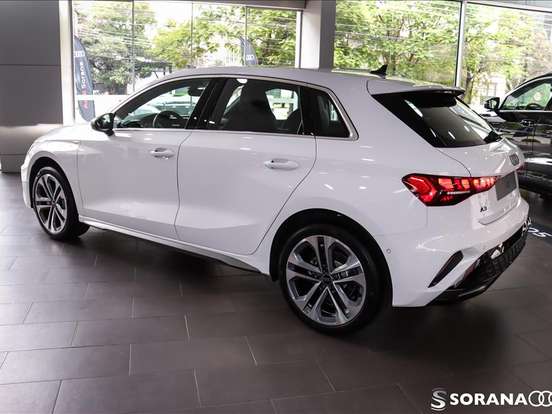 AUDI-A3-2.0 40 TFSI GASOLINA SPORTBACK PERFORMANCE S-TRONIC AUDI-A3-2025