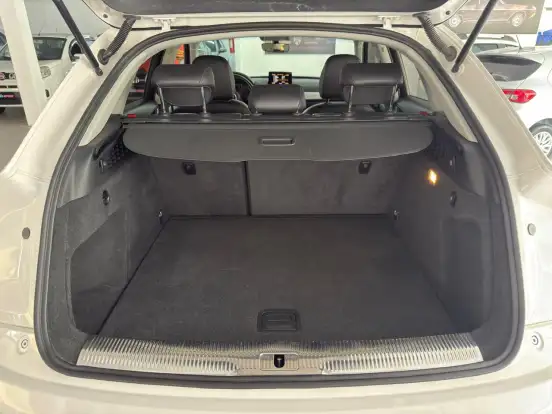 AUDI-Q3-1.4 TFSI ATTRACTION GASOLINA 4P S TRONIC AUDI-Q3-2016