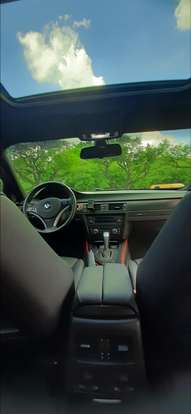 BMW-320i-2008