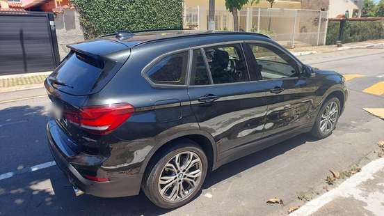 BMW-X1-2021