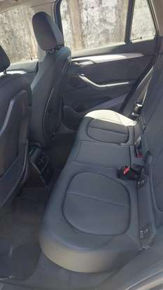 BMW-X1-2021