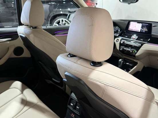 BMW-X1-2.0 16V TURBO ACTIVEFLEX SDRIVE20I X-LINE 4P AUTOMÁTICO BMW-X1-2020