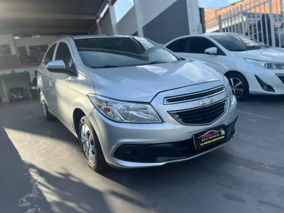 CHEVROLET ONIX 1.0 MPFI LT 8V FLEX 4P MANUAL CHEVROLET ONIX 1.0 MPFI LT 8V FLEX 4P MANUAL