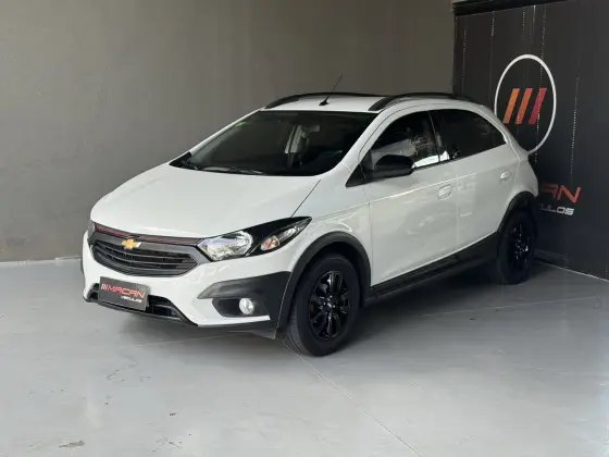 CHEVROLET ONIX 1.4 MPFI ACTIV 8V FLEX 4P AUTOMÁTICO CHEVROLET ONIX 1.4 MPFI ACTIV 8V FLEX 4P AUTOMÁTICO