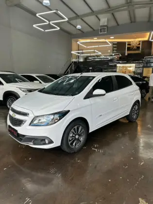CHEVROLET ONIX 1.4 MPFI LTZ 8V FLEX 4P MANUAL