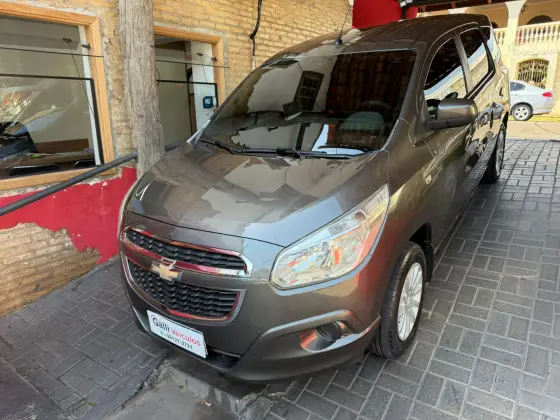 CHEVROLET SPIN 1.8 LT 8V FLEX 4P AUTOMÁTICO CHEVROLET SPIN 1.8 LT 8V FLEX 4P AUTOMÁTICO