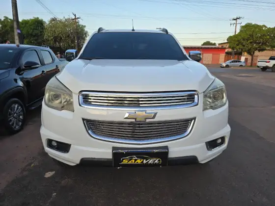 CHEVROLET TRAILBLAZER 2.8 LTZ 4X4 16V TURBO DIESEL 4P AUTOMÁTICO CHEVROLET TRAILBLAZER 2.8 LTZ 4X4 16V TURBO DIESEL 4P AUTOMÁTICO