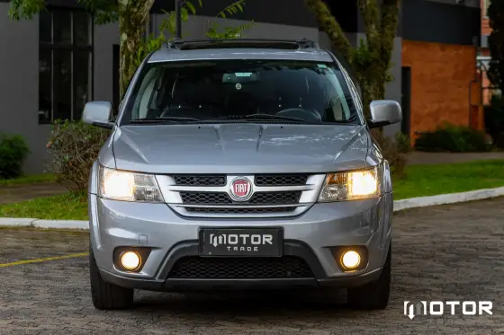 FIAT FREEMONT 2.4 PRECISION 16V GASOLINA 4P AUTOMÁTICO