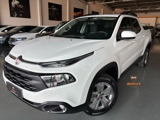 FIAT TORO 1.8 16V EVO FLEX FREEDOM AT6 FIAT TORO 1.8 16V EVO FLEX FREEDOM AT6