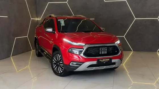 FIAT TORO 2.2 TURBO DIESEL RANCH 4WD AT9 FIAT TORO 2.2 TURBO DIESEL RANCH 4WD AT9