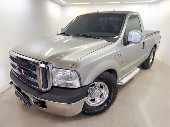 FORD F-250 4.2 XLT 4X2 CS TURBO INTERCOOLER DIESEL 2P MANUAL