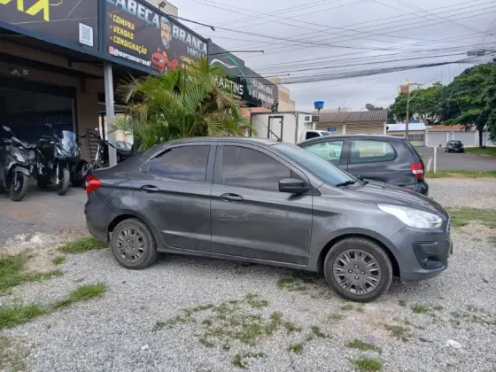 FORD KA 1.5 TI-VCT FLEX SE SEDAN AUTOMÁTICO