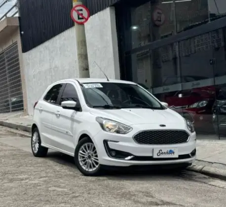 FORD KA 1.5 TI-VCT FLEX TITANIUM AUTOMÁTICO FORD KA 1.5 TI-VCT FLEX TITANIUM AUTOMÁTICO