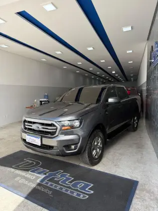 FORD RANGER 2.2 XLS 4X4 CD 16V DIESEL 4P AUTOMÁTICO FORD RANGER 2.2 XLS 4X4 CD 16V DIESEL 4P AUTOMÁTICO