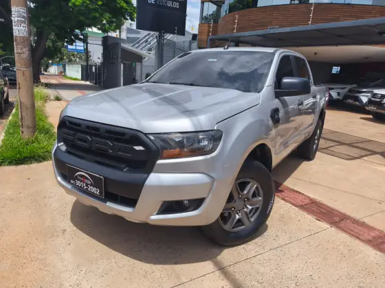 FORD RANGER 2.2 XLS 4X4 CD 16V DIESEL 4P MANUAL