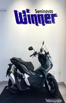 HONDA ADV 