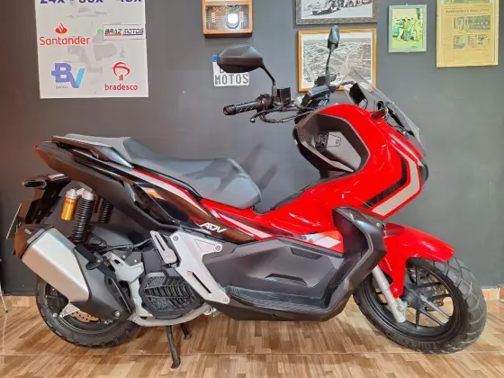 HONDA ADV 