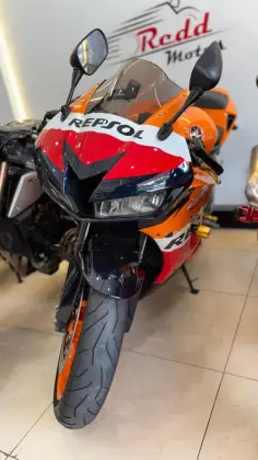HONDA CBR 600RR HONDA CBR 600RR
