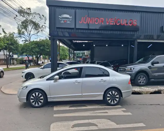 HONDA CIVIC 1.8 LXL SE 16V FLEX 4P AUTOMÁTICO HONDA CIVIC 1.8 LXL SE 16V FLEX 4P AUTOMÁTICO