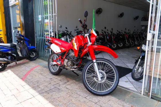 HONDA XLX 350R 