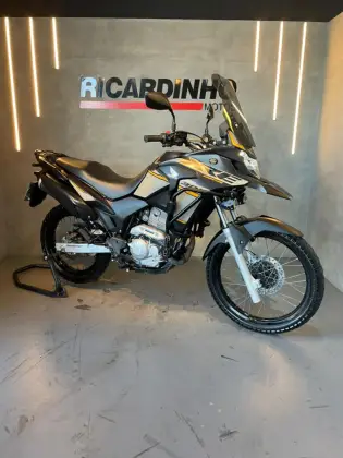 HONDA XRE 300 ADVENTURE HONDA XRE 300 ADVENTURE