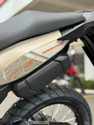 HONDA XRE 300 SAHARA ADVENTURE 