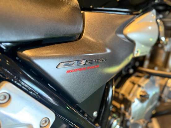 HONDA-CB 1300 F SUPER FOUR HONDA-CB 1300 F SUPER FOUR-2007