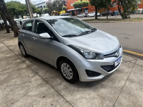 HYUNDAI HB20 1.0 COMFORT 12V FLEX 4P MANUAL