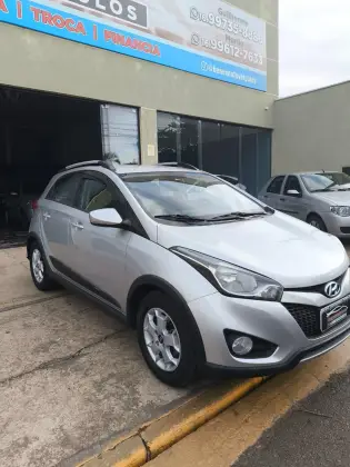 HYUNDAI HB20 1.6 COMFORT 16V FLEX 4P MANUAL