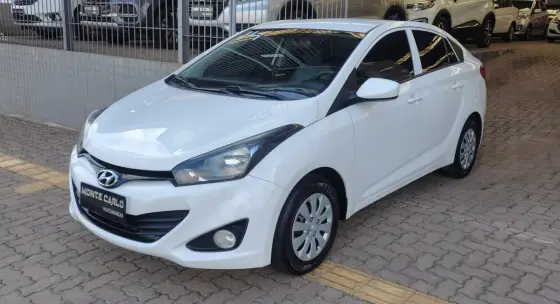 HYUNDAI HB20S 1.0 COMFORT PLUS 12V FLEX 4P MANUAL HYUNDAI HB20S 1.0 COMFORT PLUS 12V FLEX 4P MANUAL