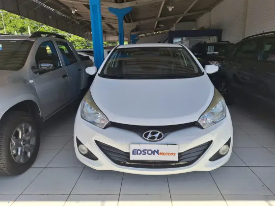 HYUNDAI HB20S 1.6 PREMIUM 16V FLEX 4P AUTOMÁTICO