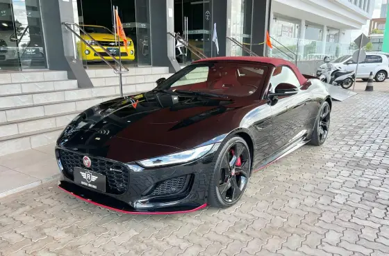 JAGUAR F-TYPE 2.0 P300 GASOLINA R-DYNAMIC BLACK CABRIO AUTOMÁTICO